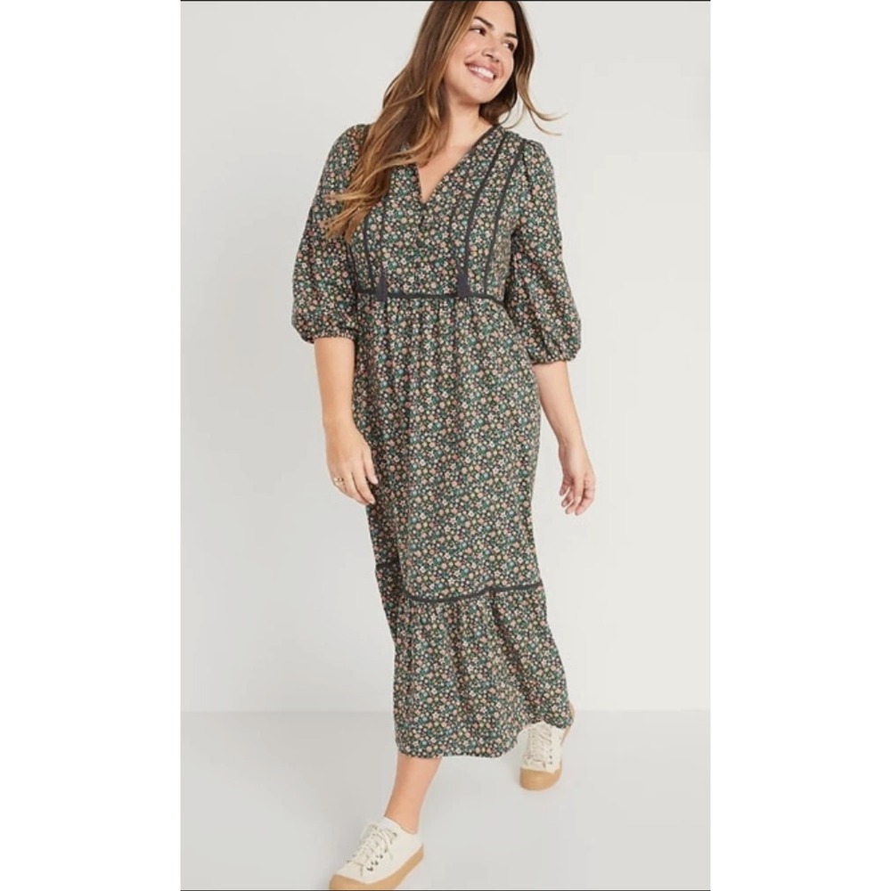 Old Navy Floral Tiered Dress Women M Black Boho Cottagecore Cotton Peasant